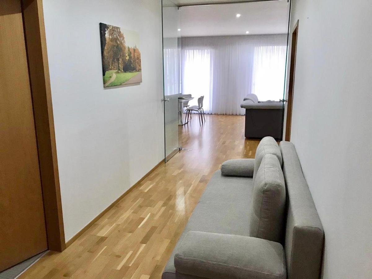 Apartment Korunni Dvur 130M2, 2 Free Parkings Praga Zewnętrze zdjęcie